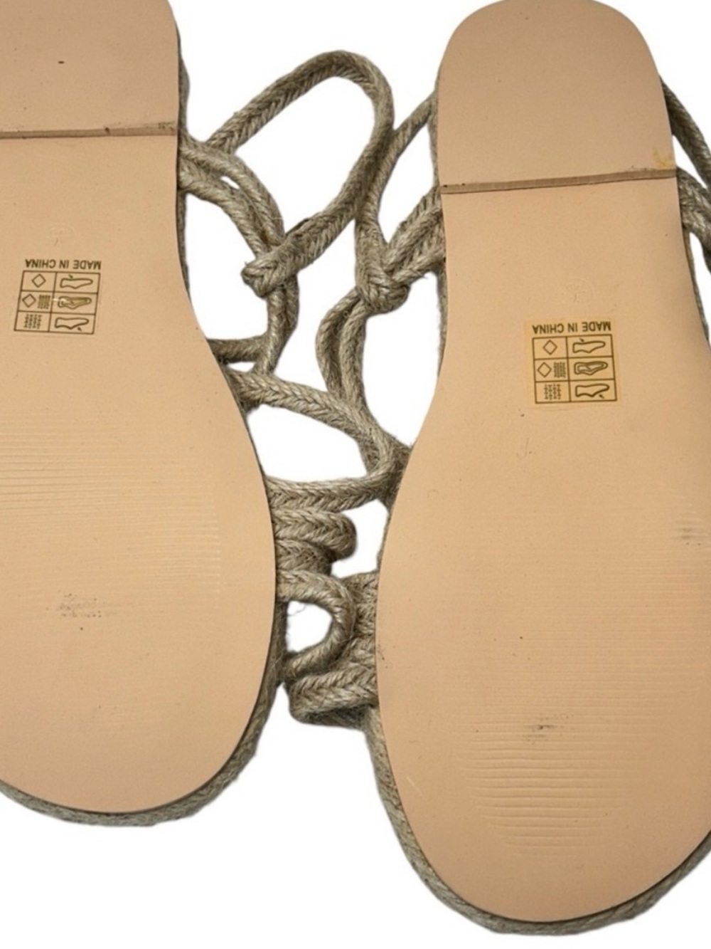 Truffle Collection Rope Toe Loop Flat Sandals Color Natural - Size 7 - Picture 5 of 7